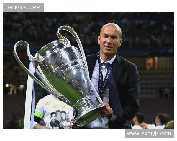 传奇球星的成长与辉煌之路：盘点足球历史上的顶级人物与传奇时刻