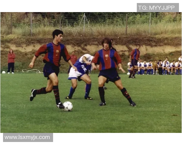 1983年出生的足球天才：回顾他的辉煌成就与职业生涯