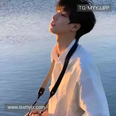 荣麒林